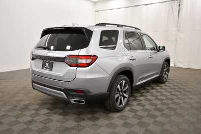 2025 Honda Pilot, $54530. Photo 7