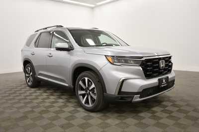 2025 Honda Pilot, $54530. Photo 9