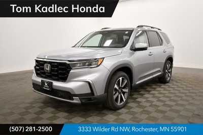 2025 Honda Pilot, $54530. Photo 1