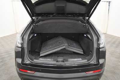 2023 Cadillac XT4, $33999. Photo 7