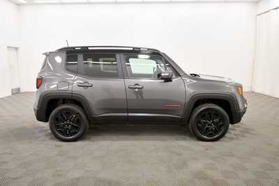 2018 Jeep Renegade, $14999. Photo 9