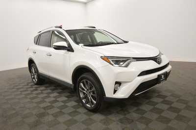 2018 Toyota RAV4, $25579. Photo 10