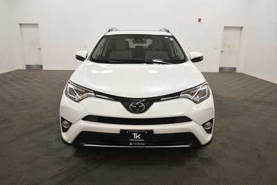 2018 Toyota RAV4, $25579. Photo 11