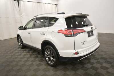 2018 Toyota RAV4, $25579. Photo 5