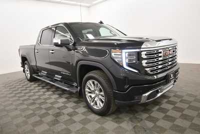 2023 GMC 1500 Crew Cab, $58679. Photo 10