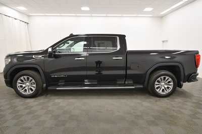2023 GMC 1500 Crew Cab, $58679. Photo 4