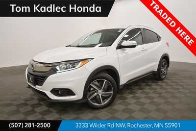 2021 Honda HR-V, $21999. Photo 1