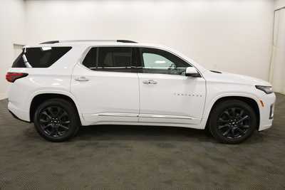 2022 Chevrolet Traverse, $34479. Photo 9