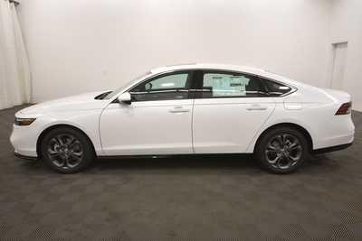 2025 Honda Accord, $36545. Photo 4