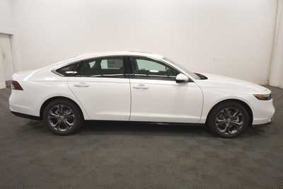 2025 Honda Accord, $36545. Photo 8