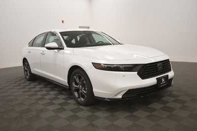 2025 Honda Accord, $36545. Photo 9