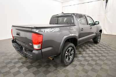 2017 Toyota Tacoma, $26057. Photo 8