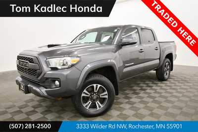 2017 Toyota Tacoma, $26057. Photo 1