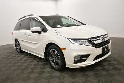 2018 Honda Odyssey, $28615. Photo 10