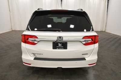 2018 Honda Odyssey, $28615. Photo 6