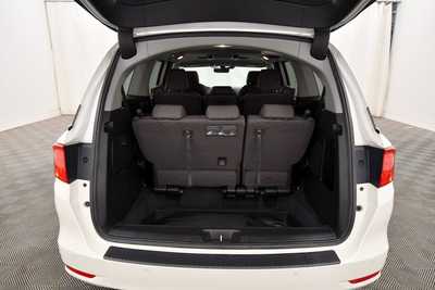 2018 Honda Odyssey, $28615. Photo 7