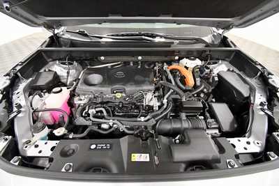 2019 Toyota RAV4, $29679. Photo 12