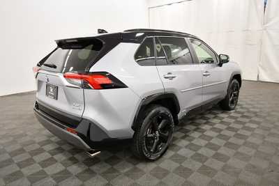 2019 Toyota RAV4, $29679. Photo 8