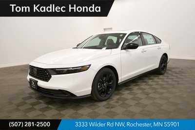 2025 Honda Accord, $31015. Photo 1