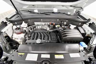 2021 Volkswagen Atlas, $26513. Photo 12