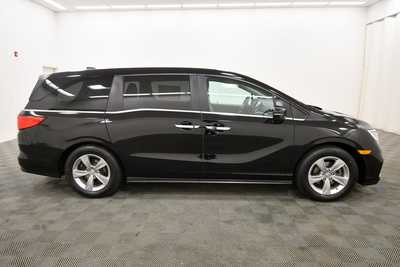 2018 Honda Odyssey, $21155. Photo 8