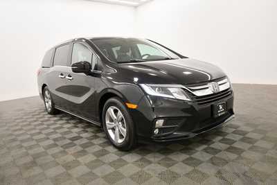 2018 Honda Odyssey, $21155. Photo 9