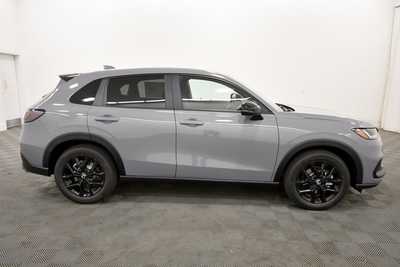 2025 Honda HR-V, $30850. Photo 8