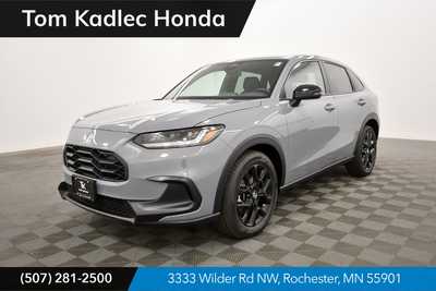 2025 Honda HR-V, $30850. Photo 1