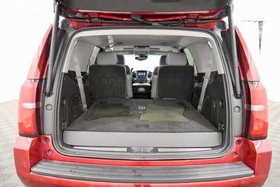 2016 Chevrolet Tahoe, $17996. Photo 7