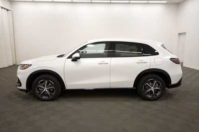 2025 Honda HR-V, $32850. Photo 4