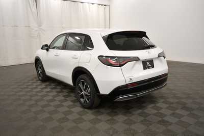 2025 Honda HR-V, $32850. Photo 5
