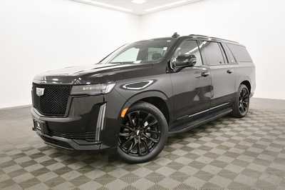 2023 Cadillac Escalade ESV, $84370. Photo 2