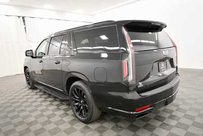 2023 Cadillac Escalade ESV, $84370. Photo 5