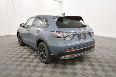 2025 Honda HR-V, $30850. Photo 5