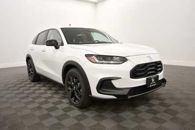 2025 Honda HR-V, $30850. Photo 9
