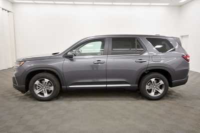 2025 Honda Pilot, $47050. Photo 4