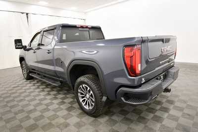 2021 GMC 1500 Crew Cab, $44620. Photo 4