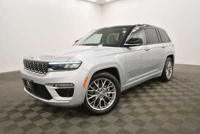 2022 Jeep Grand Cherokee, $40299. Photo 2
