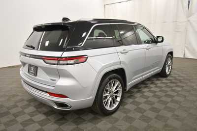 2022 Jeep Grand Cherokee, $40299. Photo 8