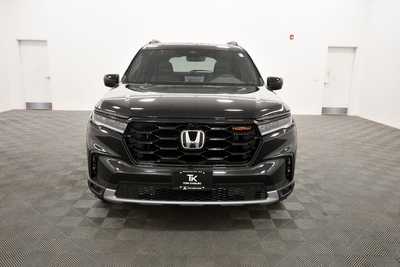 2025 Honda Pilot, $51155. Photo 10