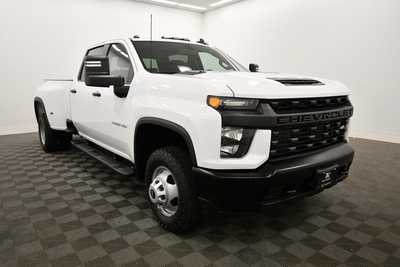 2022 Chevrolet 3500 Crew Cab, $49679. Photo 10