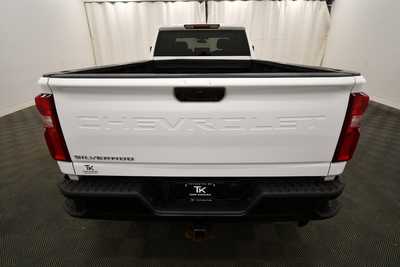 2022 Chevrolet 3500 Crew Cab, $49679. Photo 6