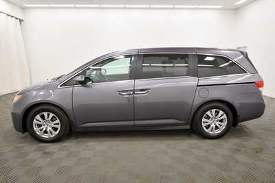 2015 Honda Odyssey, $9749. Photo 4