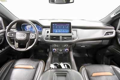 2023 GMC Yukon XL, $61399. Photo 3