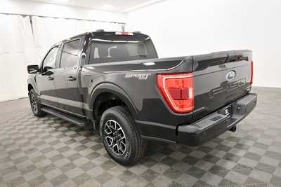 2022 Ford F150 Crew Cab, $35999. Photo 5
