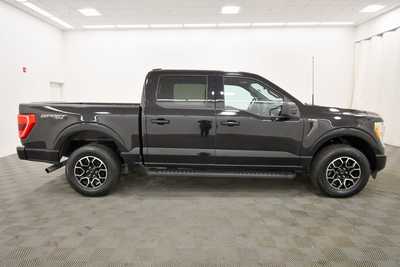 2022 Ford F150 Crew Cab, $35999. Photo 9