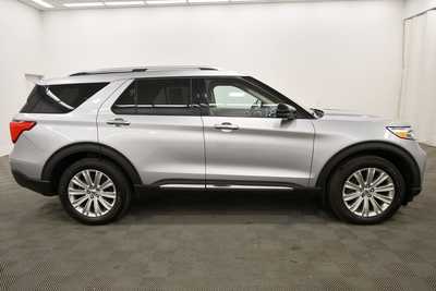 2021 Ford Explorer, $30499. Photo 9