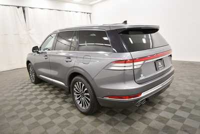 2022 Lincoln Aviator, $44999. Photo 5