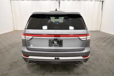 2022 Lincoln Aviator, $44999. Photo 6