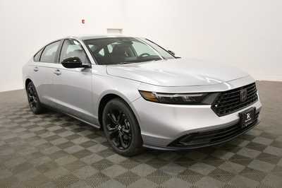 2025 Honda Accord, $30299. Photo 9